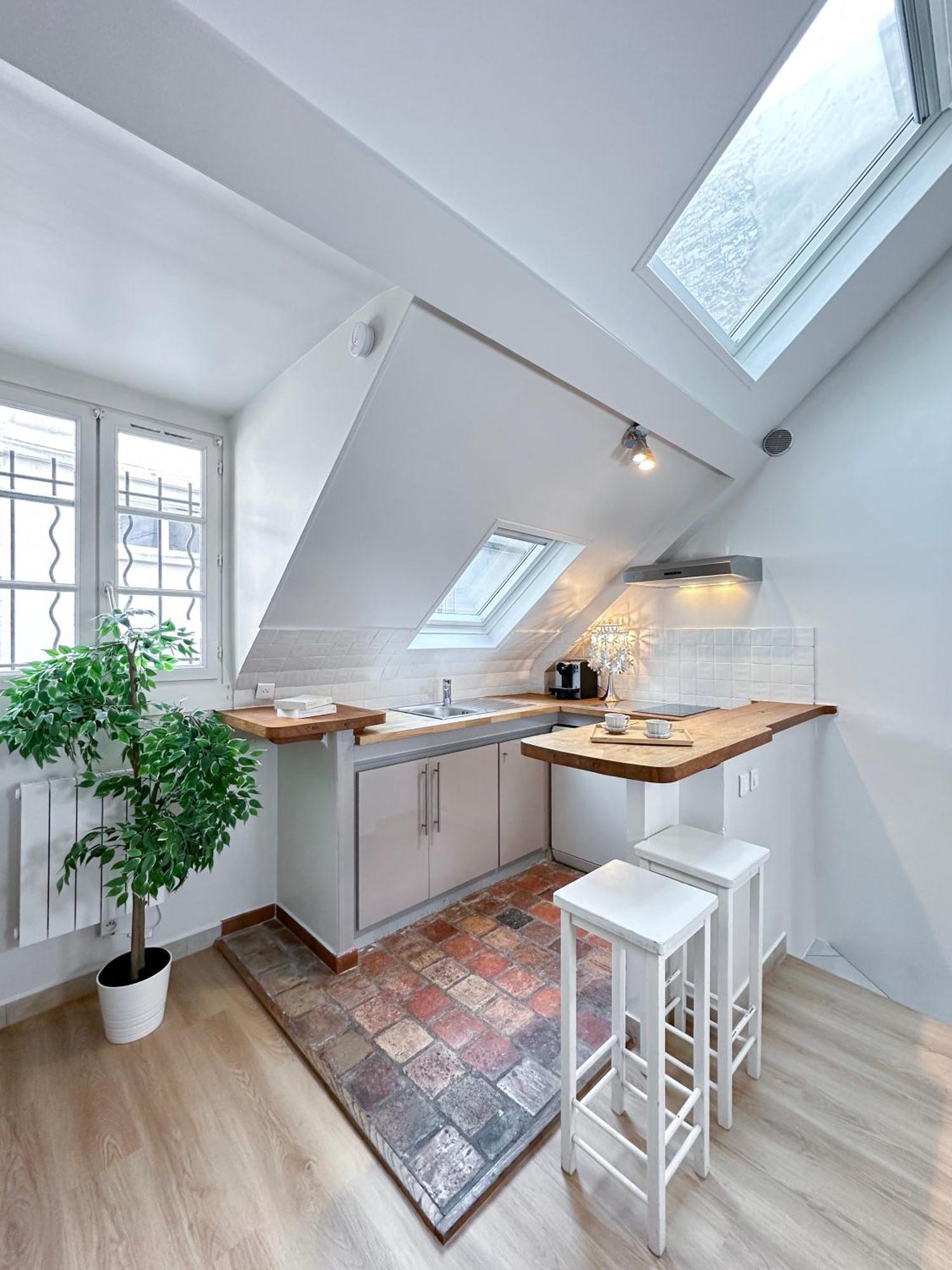 パリUnique & Beautiful Duplex In Saint-Germainアパートメント エクステリア 写真