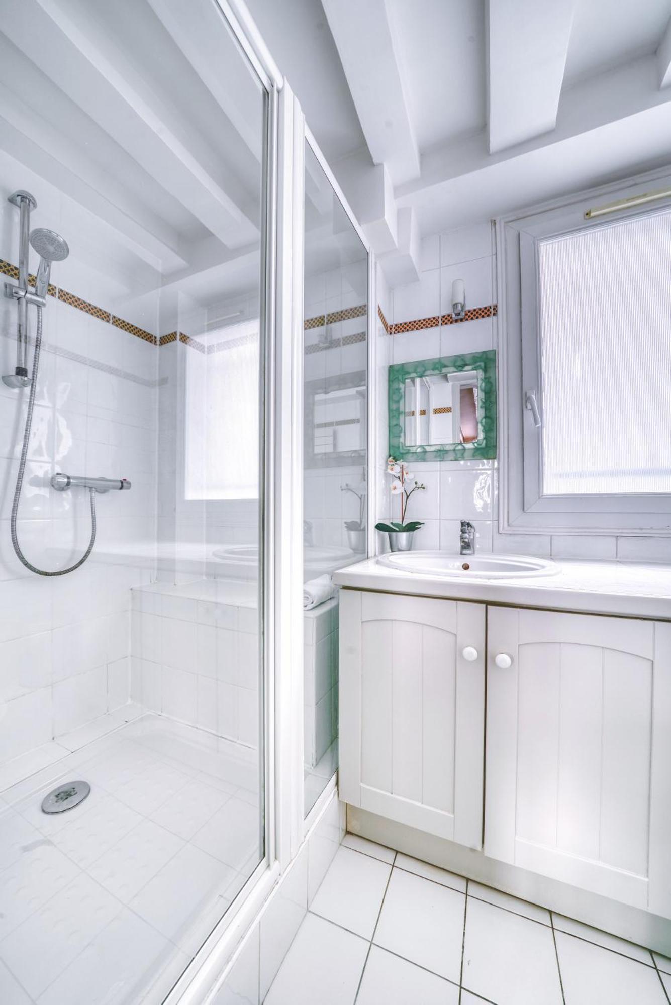 パリUnique & Beautiful Duplex In Saint-Germainアパートメント エクステリア 写真