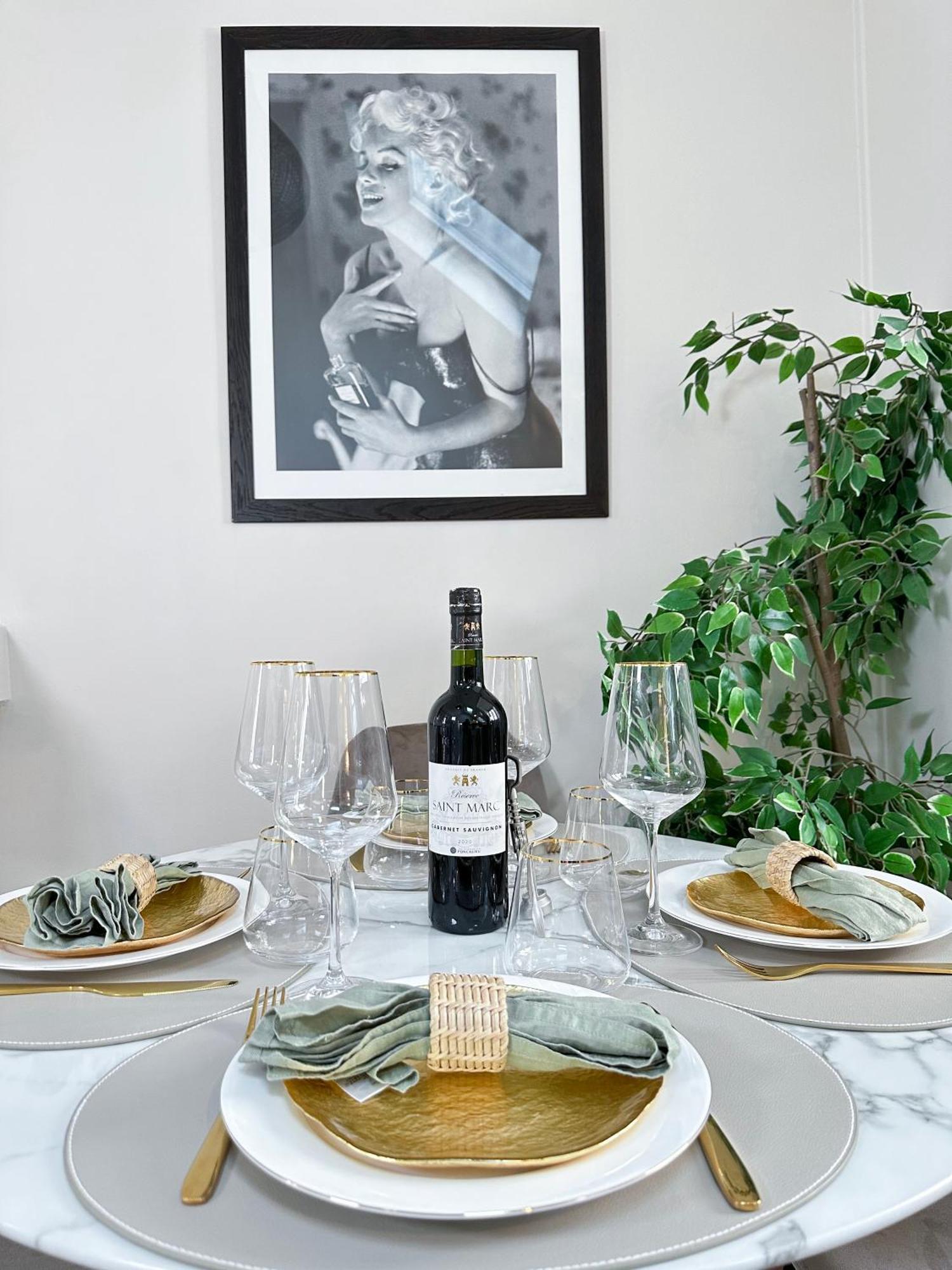 パリUnique & Beautiful Duplex In Saint-Germainアパートメント エクステリア 写真