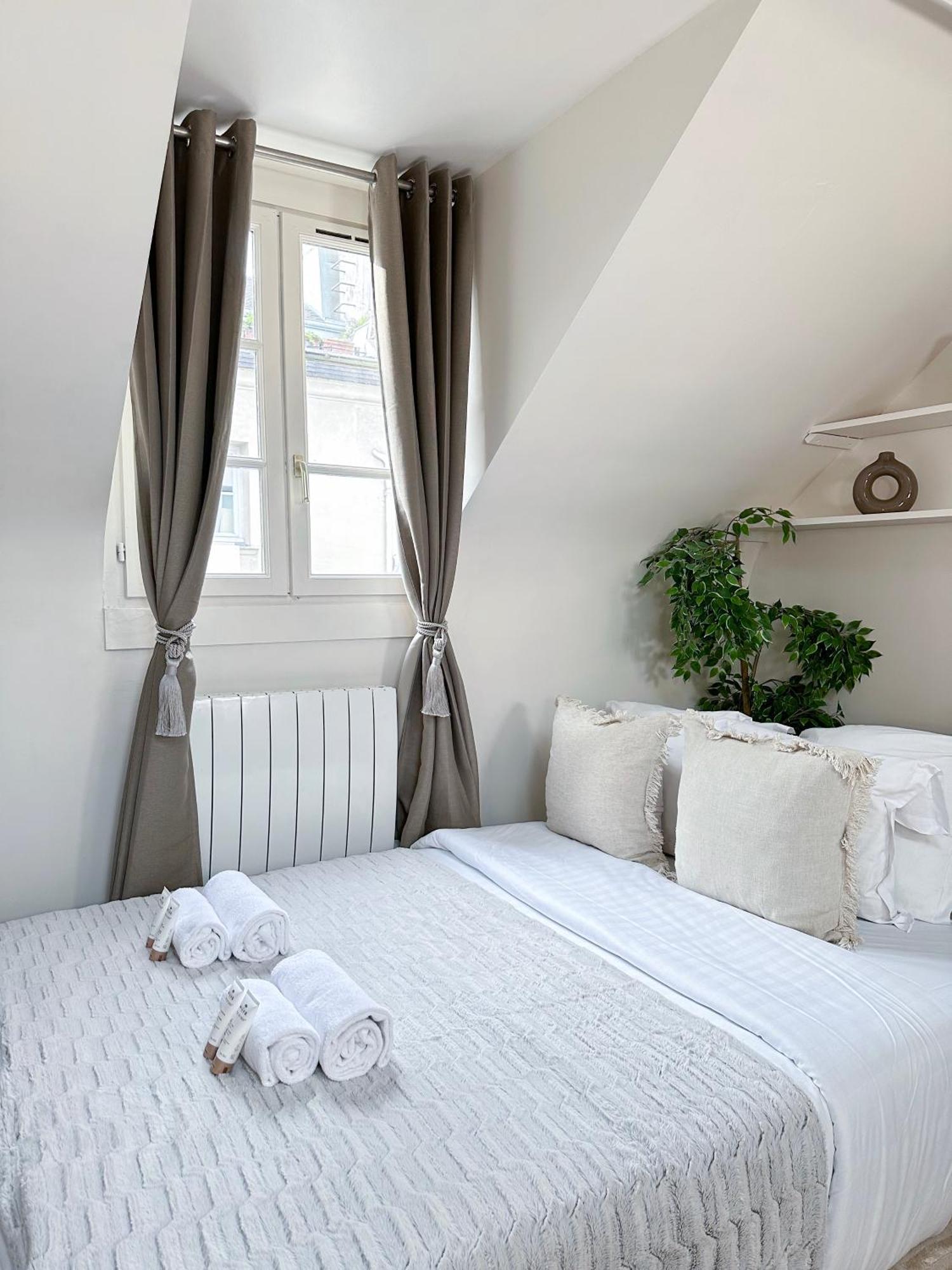 パリUnique & Beautiful Duplex In Saint-Germainアパートメント エクステリア 写真